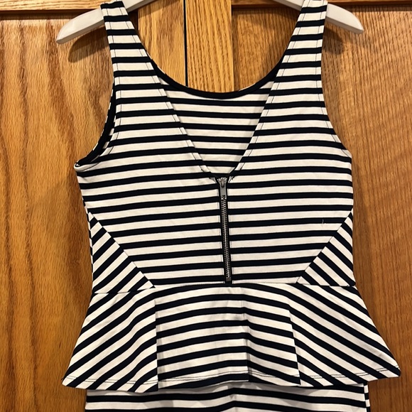 H&M peplum navy striped dress - Picture 3 of 4